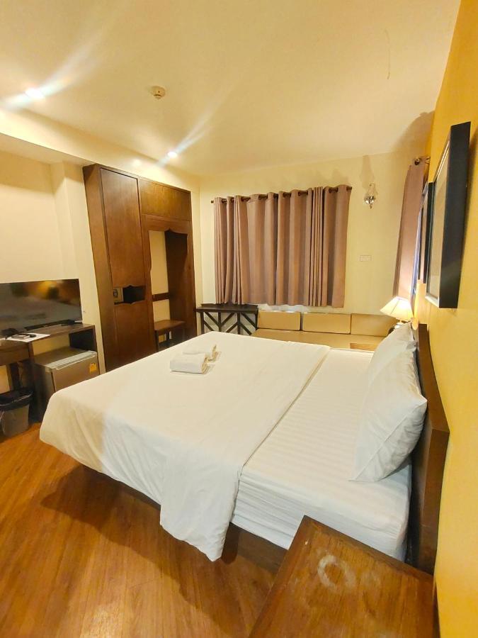 בנגקוק Vinary Hotel Sukhumvit מראה חיצוני תמונה