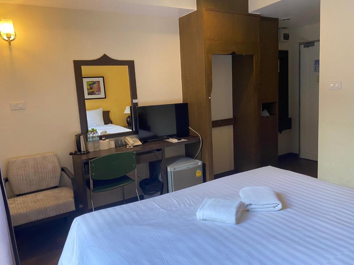 בנגקוק Vinary Hotel Sukhumvit מראה חיצוני תמונה