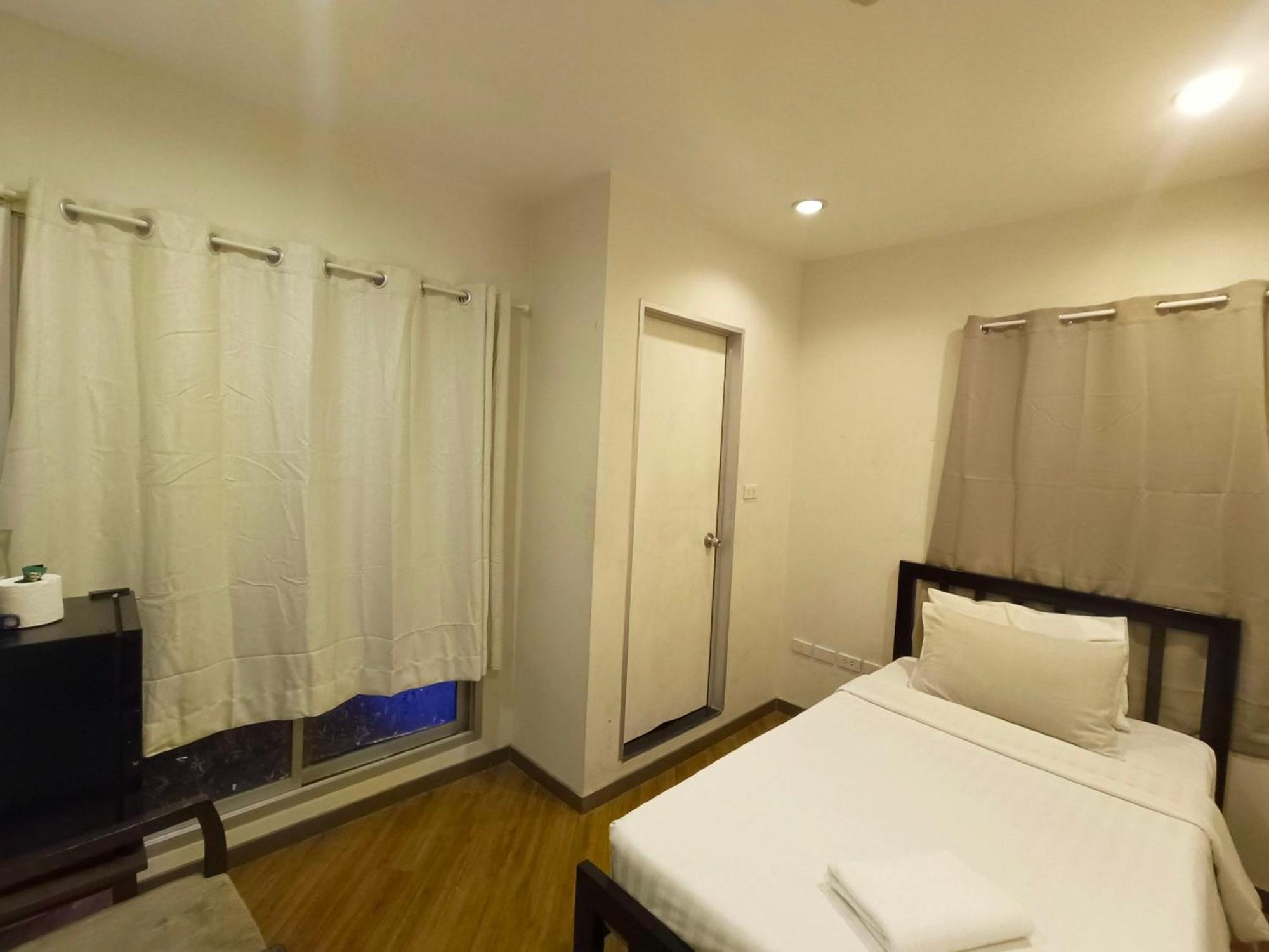 בנגקוק Vinary Hotel Sukhumvit מראה חיצוני תמונה